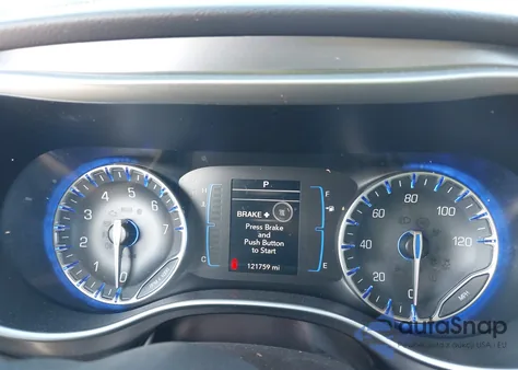 2017 Chrysler Pacifica Touring из США, поврежденный, VIN 2C4RC1DG4HR770599